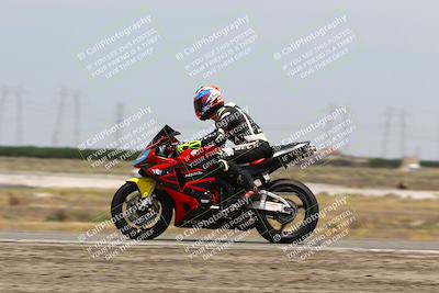 media/May-26-2025-Lets Ride (Mon) [[3bf1de1d65]]/B Group/1220pm (Wheelie Bump)/